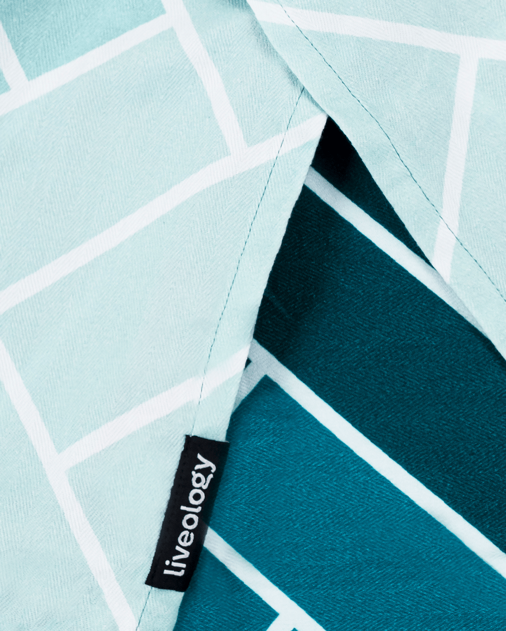 Herringbone Aqua - Liveology