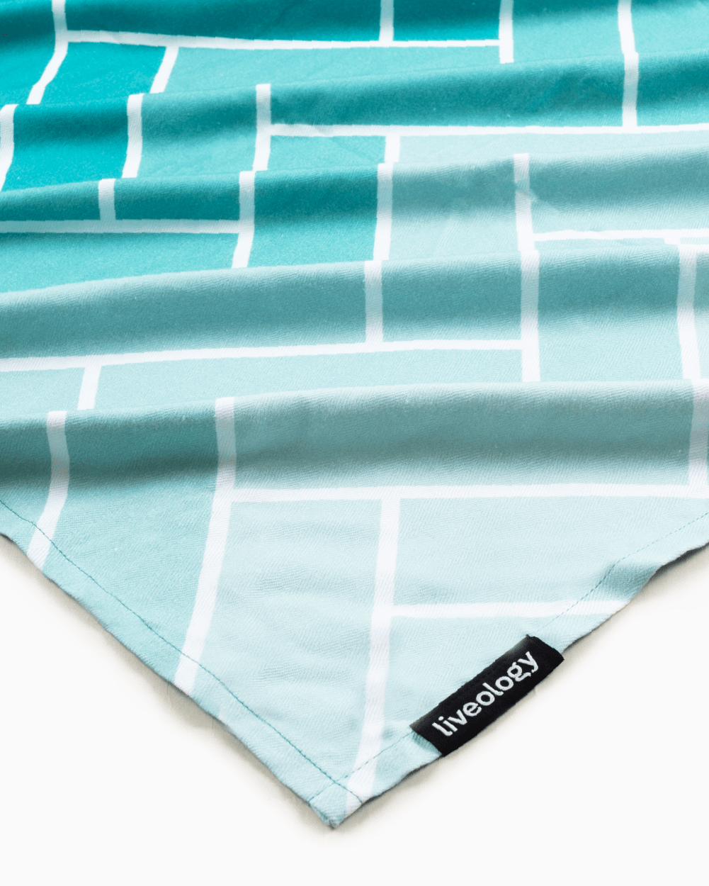 Herringbone Aqua - Liveology